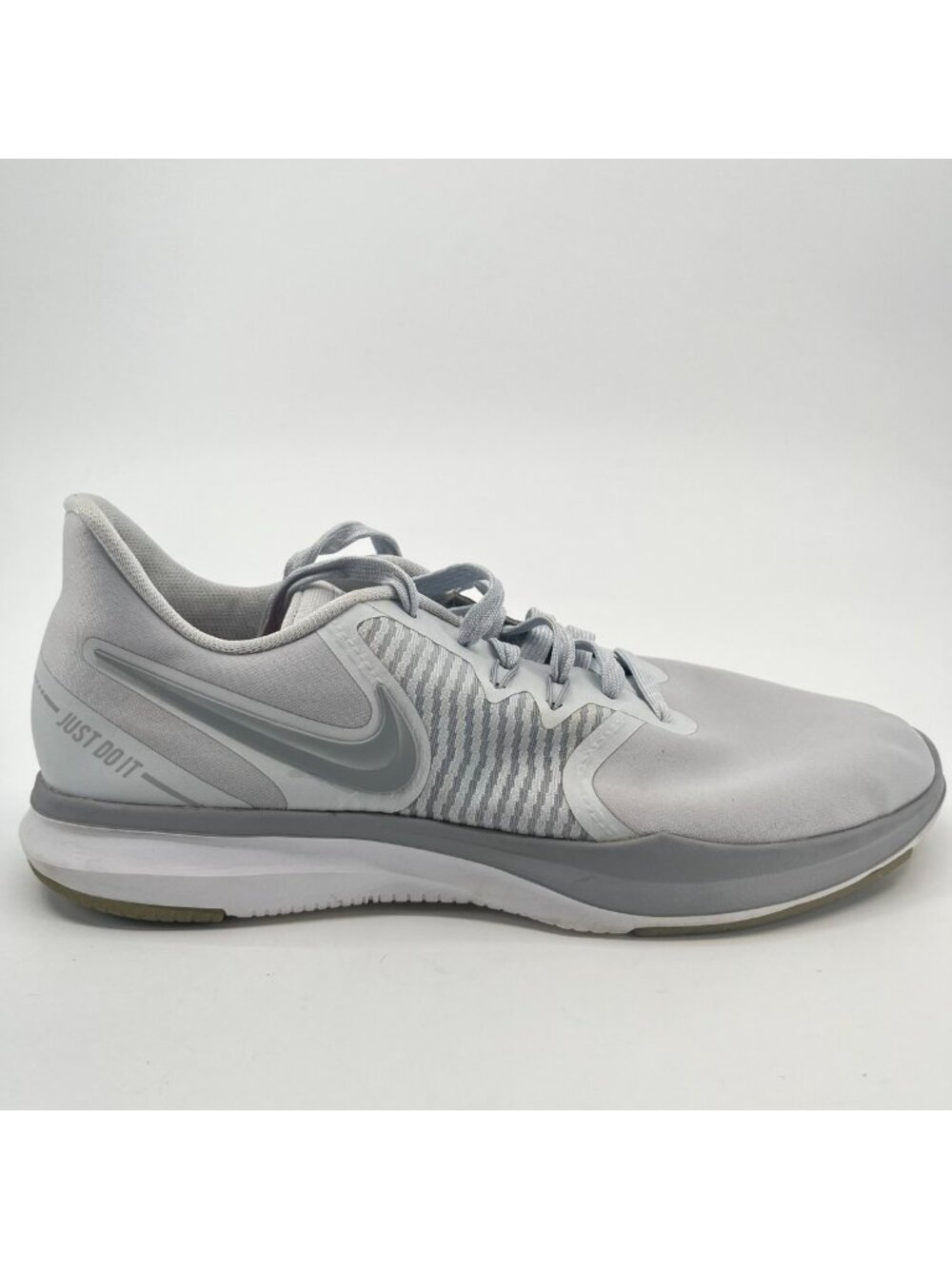 Nike In-Season TR 8 Womens Size 10 Gray White Athletic Running Shoes Sneakers